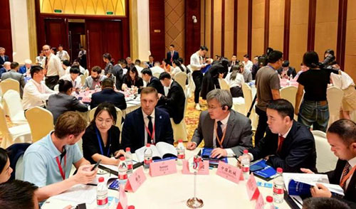 圖片2.jpg 上海創力集團總經理張世洪應邀參加第十屆中俄中小企業合作圓桌會議(圖2)