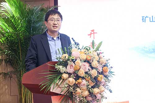 華為油氣礦山軍團智能礦山總工-丁-峰-(2).jpg 華為油氣礦山軍團智能礦山總工-丁-峰-(2).jpg