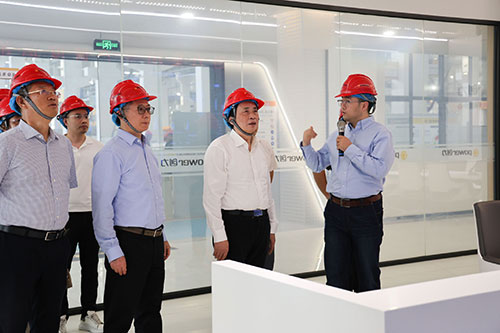 中國工程院院士謝和平一行蒞臨創(chuàng)力集團(tuán)考察指導(dǎo)(圖2) 中國工程院院士謝和平一行蒞臨創(chuàng)力集團(tuán)考察指導(dǎo)(圖2)